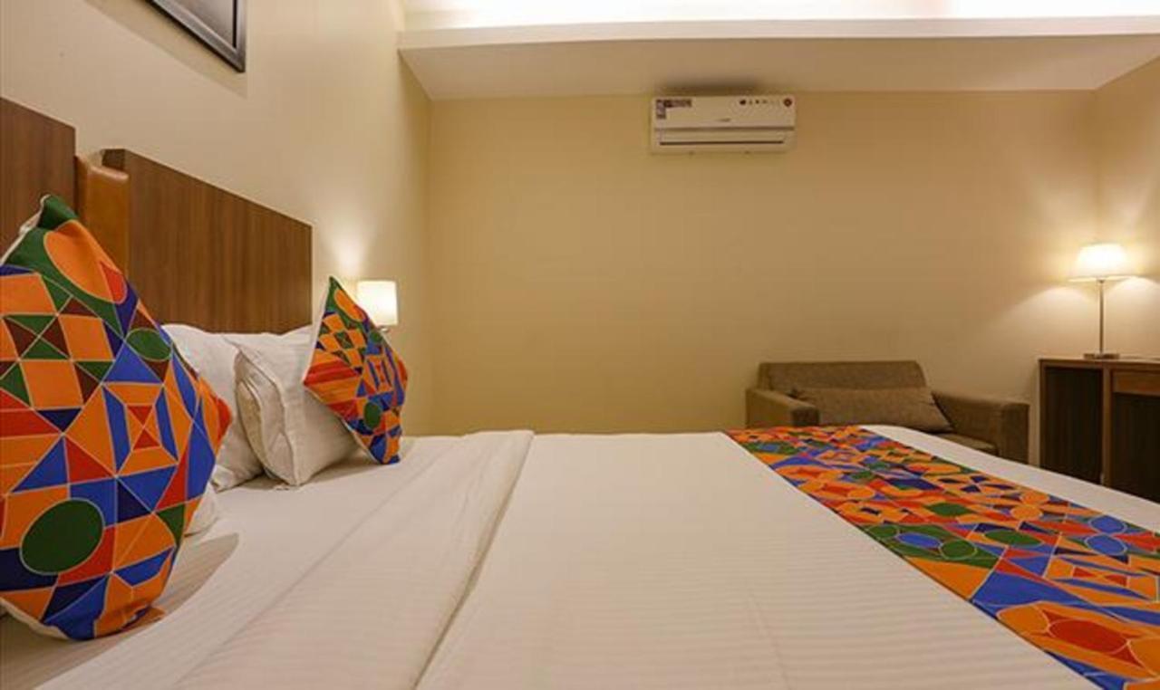 Fabhotel Royal International - Nr Mumbai International Airport Bagian luar foto