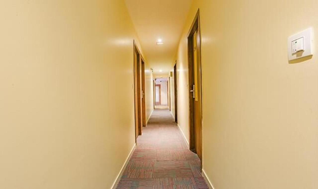 Fabhotel Royal International - Nr Mumbai International Airport Bagian luar foto